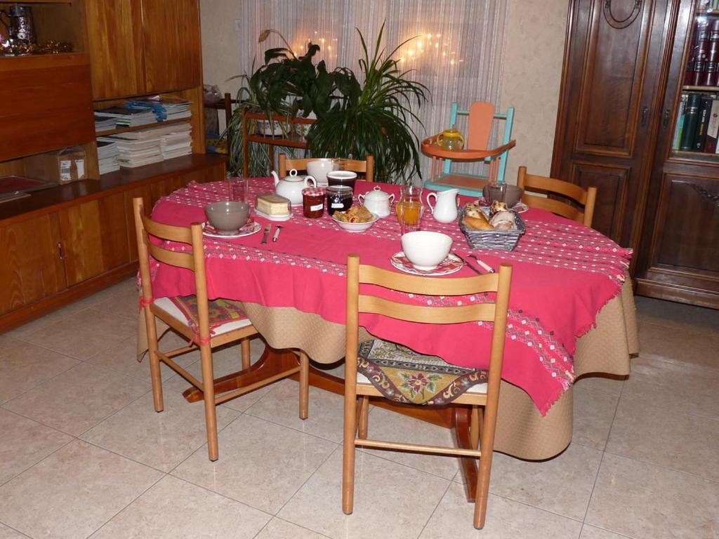 Au Val Des Meuris Bed and Breakfast Taintrux Εξωτερικό φωτογραφία